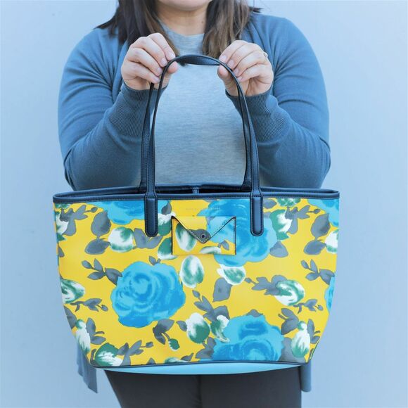 Marc by Marc Jacobs Reversible Jerrie Desert Rose Canvas Tote Yellow - Picture 2 of 12